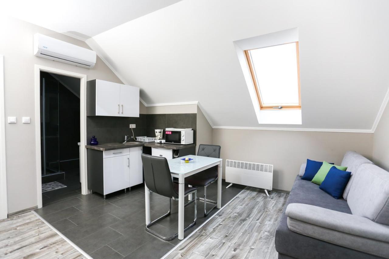 Gardi Apartman Szekszárd Eksteriør bilde
