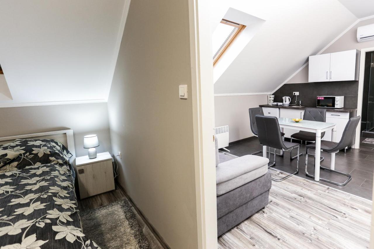 Gardi Apartman Szekszárd Eksteriør bilde
